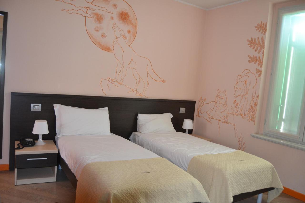 Cornelle Hotel Valbrembo Exterior foto